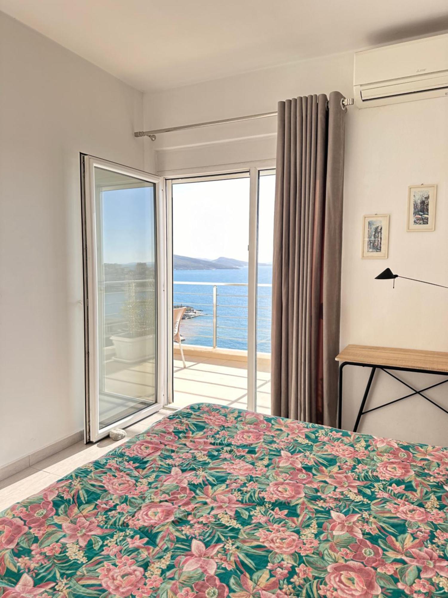 Bay View Apartment Sarande Exterior photo